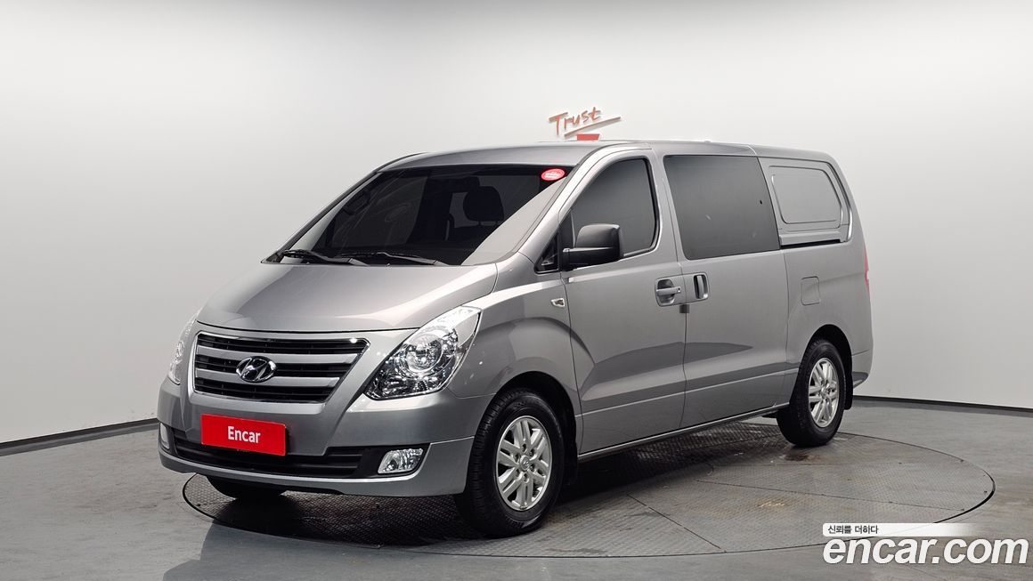 Hyundai Starex 2018