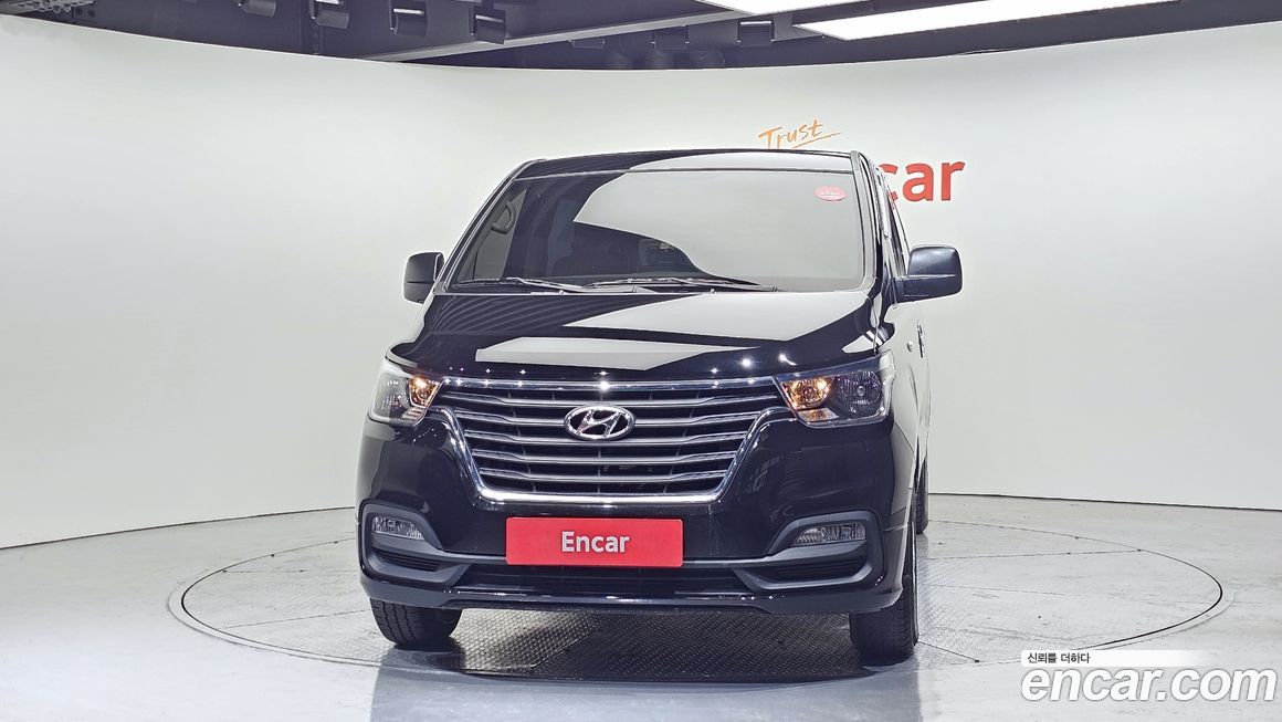 Hyundai Starex 2021
