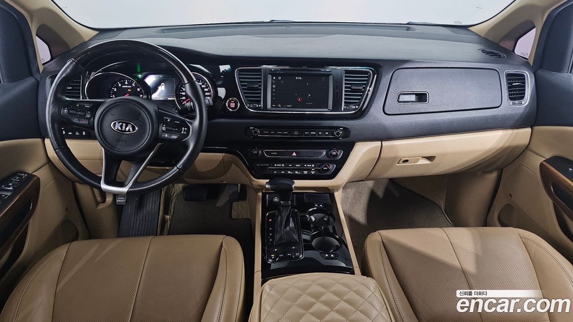 Kia Canival 2017