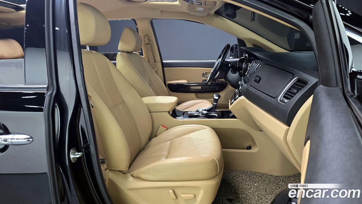 Kia Canival 2019