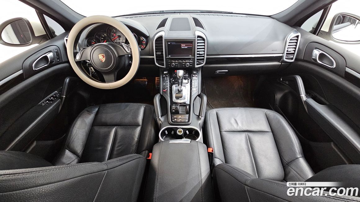 Porsche Cayenne 2011