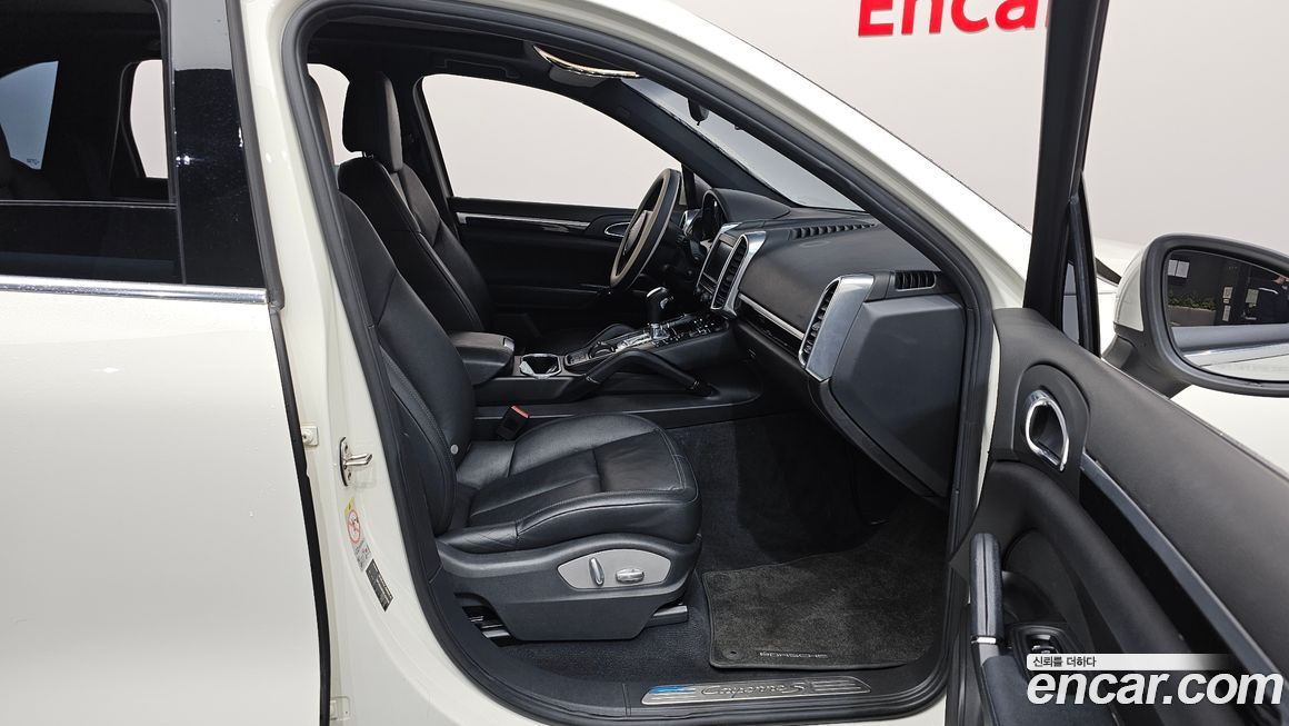 Porsche Cayenne 2011