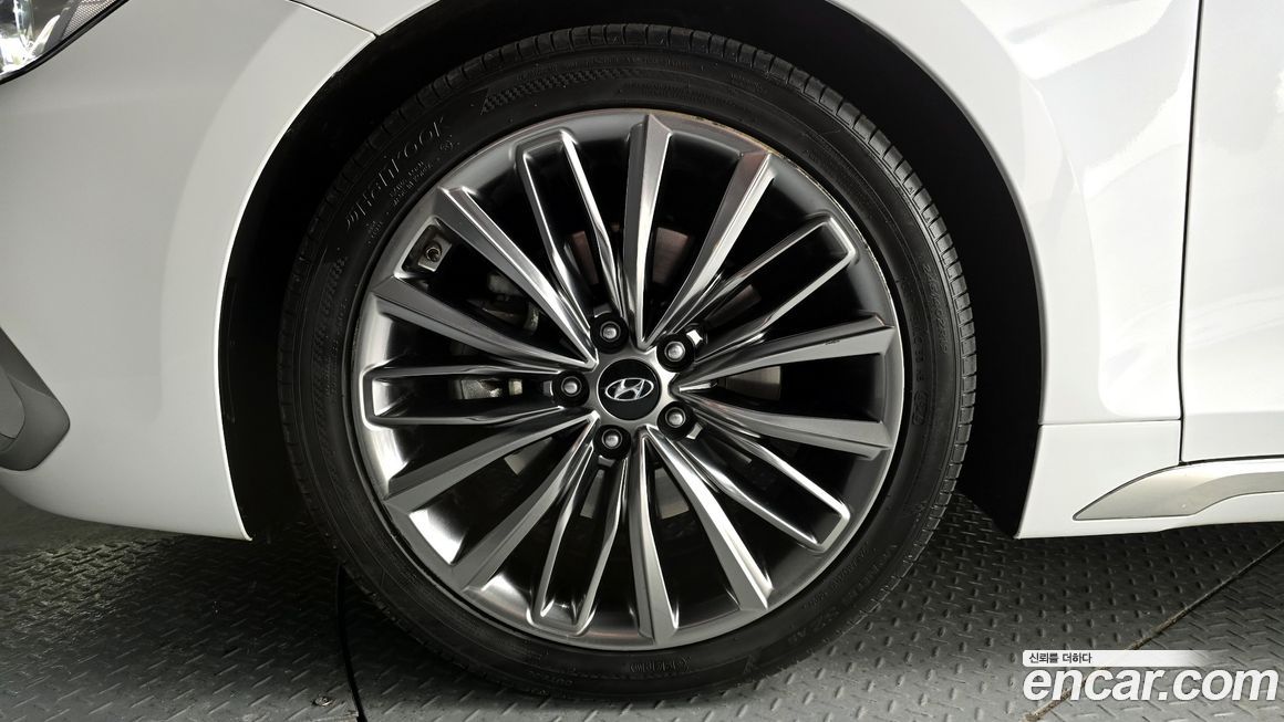 Hyundai Grandeur 2019