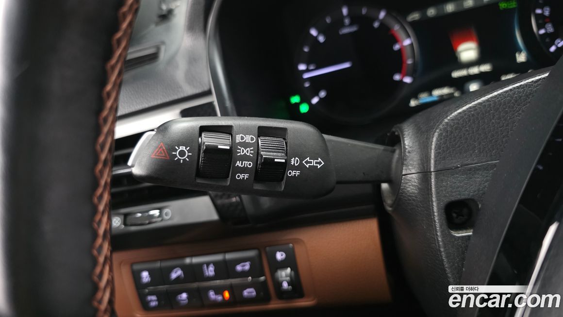 KG_Mobility_Ssangyong Rexton 2020