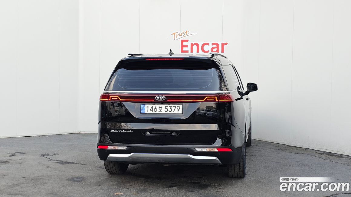 Kia Canival 2021