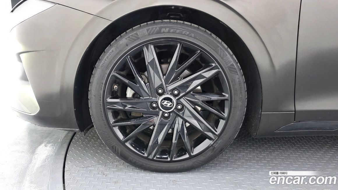 Hyundai Grandeur 2020