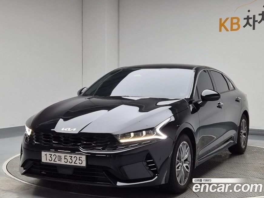 Kia K5 2023