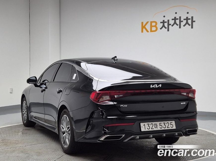 Kia K5 2023