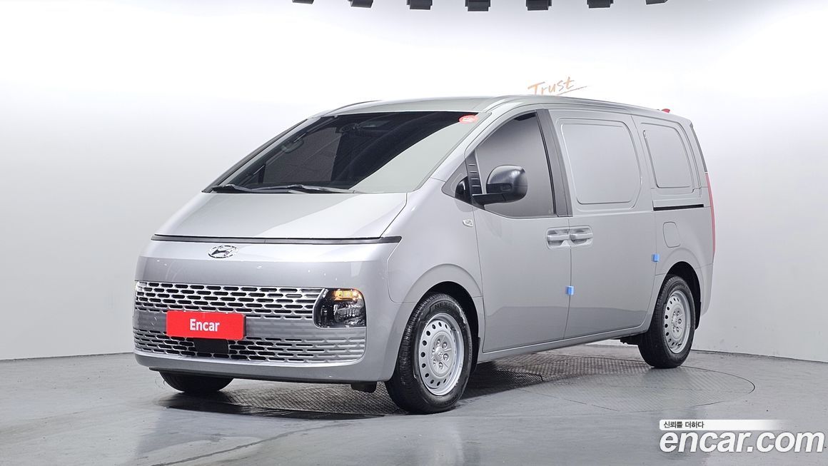 Hyundai Staria 2023