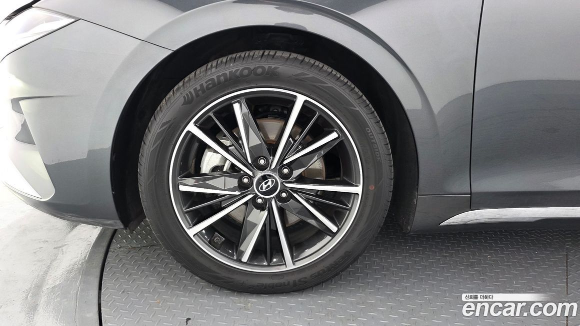 Hyundai Grandeur 2022