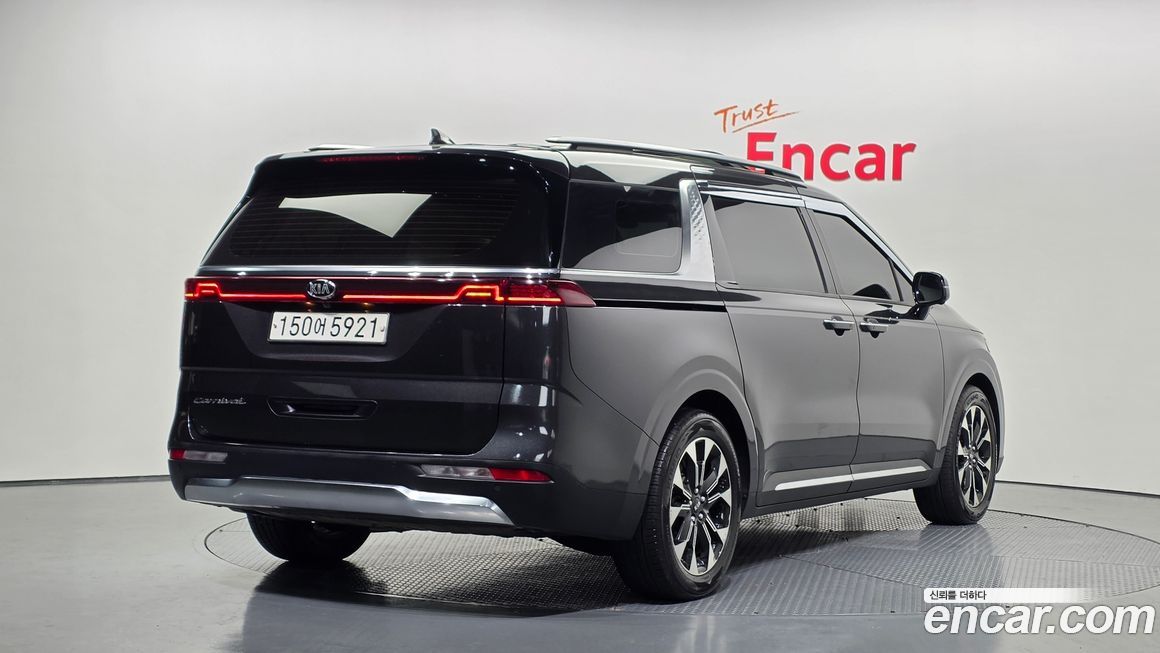 Kia Canival 2021