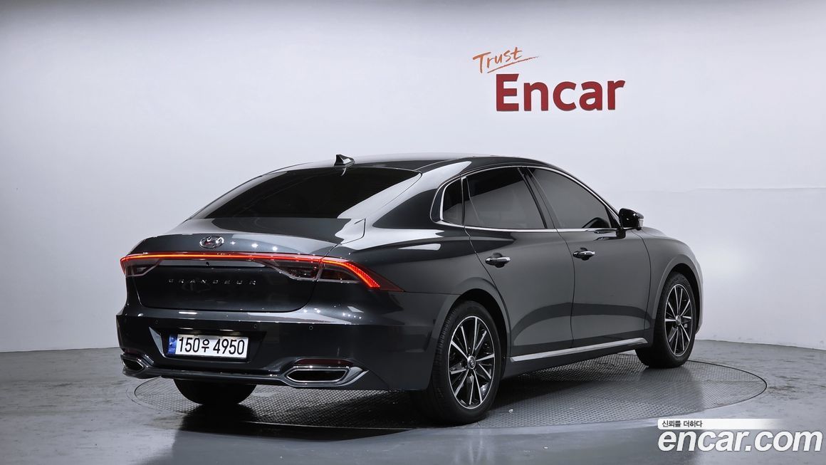 Hyundai Grandeur 2022