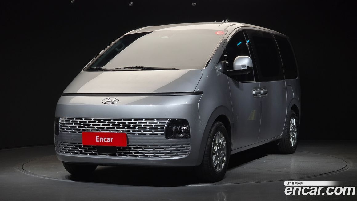 Hyundai Staria 2023