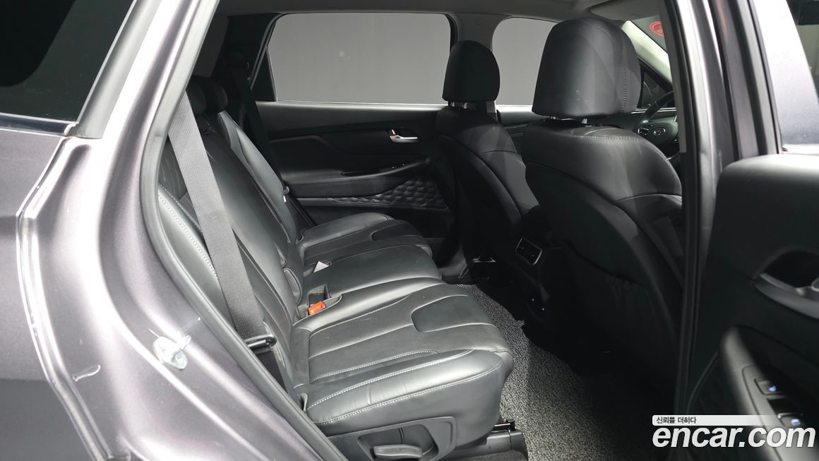 Hyundai Santafe 2022