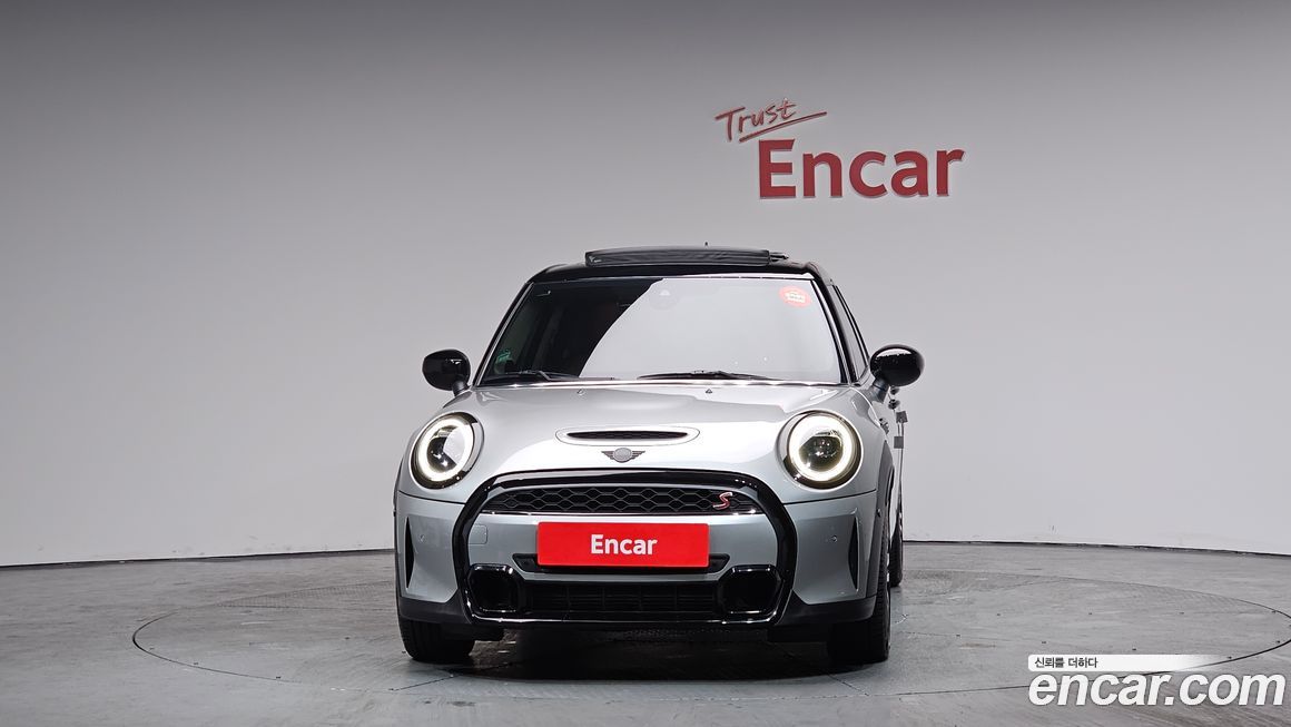 Mini Cooper 2024