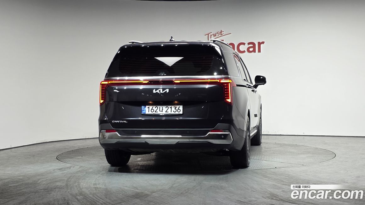 Kia Canival 2025