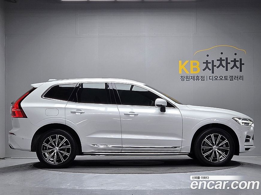 Volvo XC60 2021