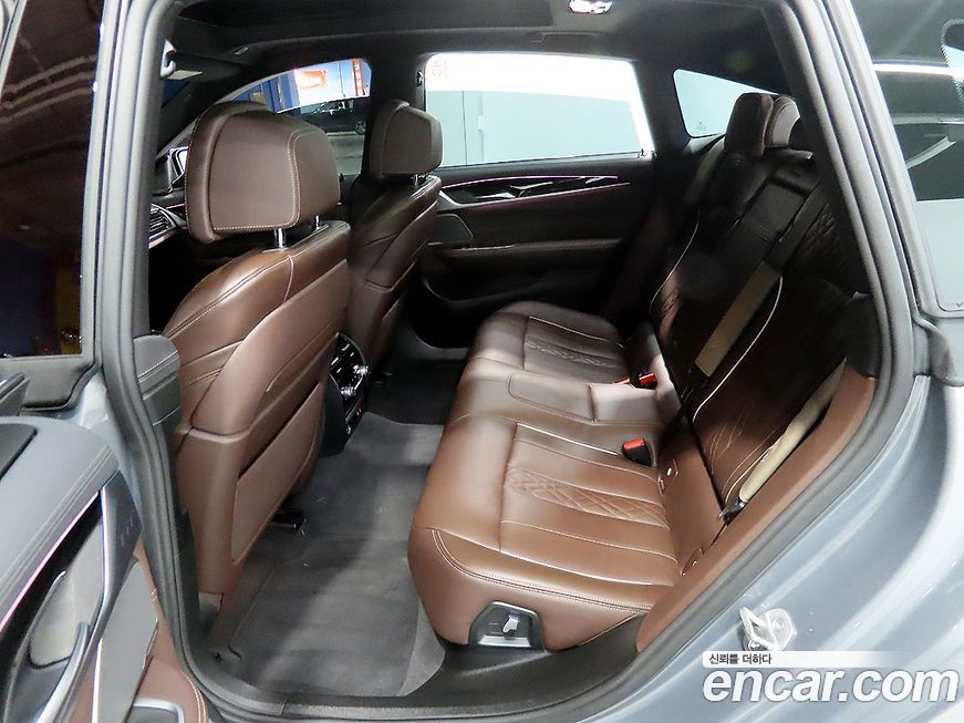 BMW Gran Turismo 2023