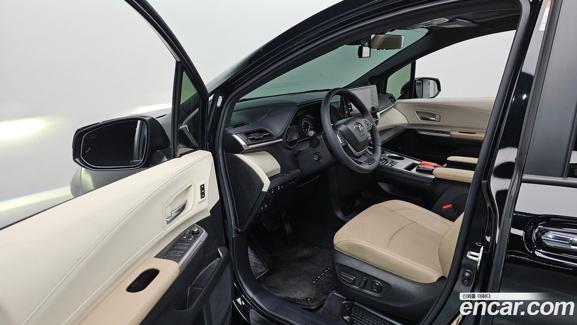 Toyota Sienna 2024