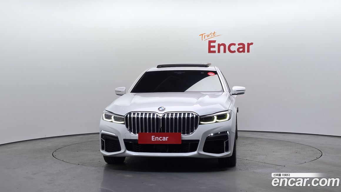 BMW 7-Series 2021