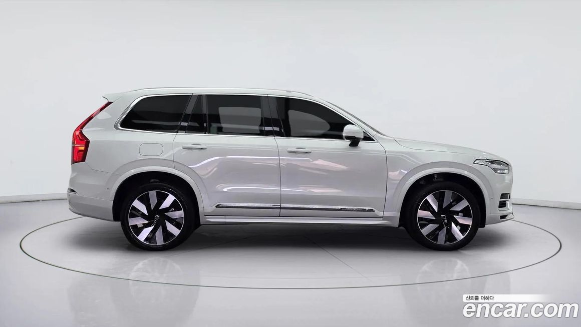 Volvo XC90 2024