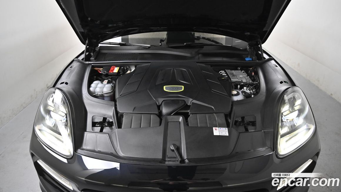 Porsche Cayenne 2020