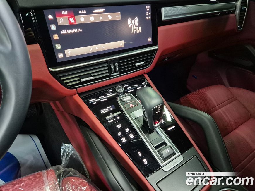 Porsche Cayenne 2023