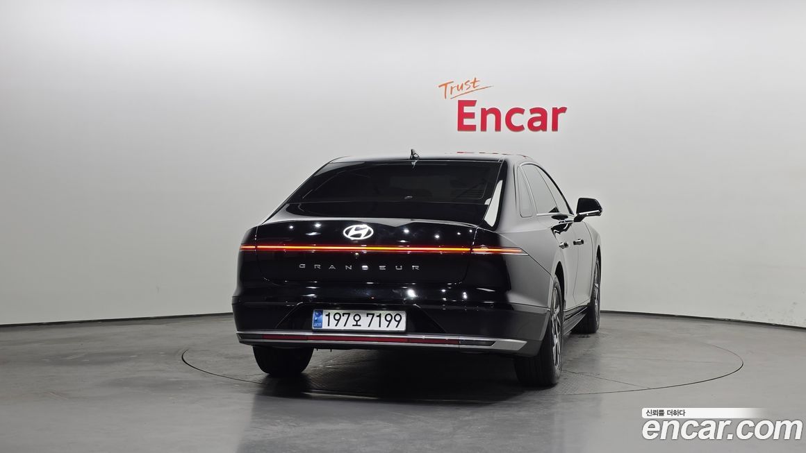 Hyundai Grandeur 2023