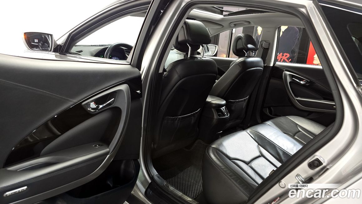 Hyundai Grandeur 2012