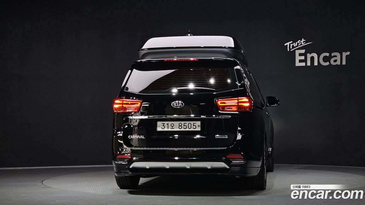 Kia Canival 2019