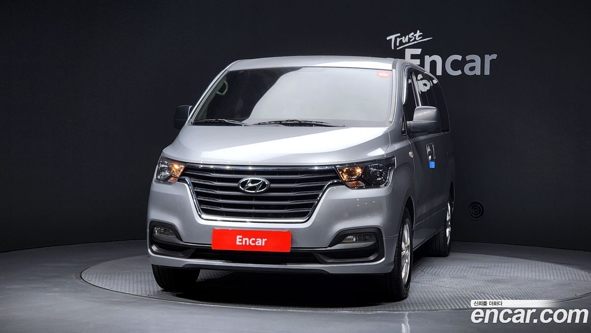 Hyundai Starex 2019