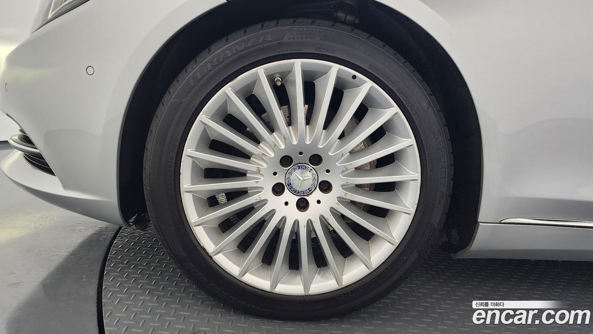 Mercedes-Benz S-Class 2015