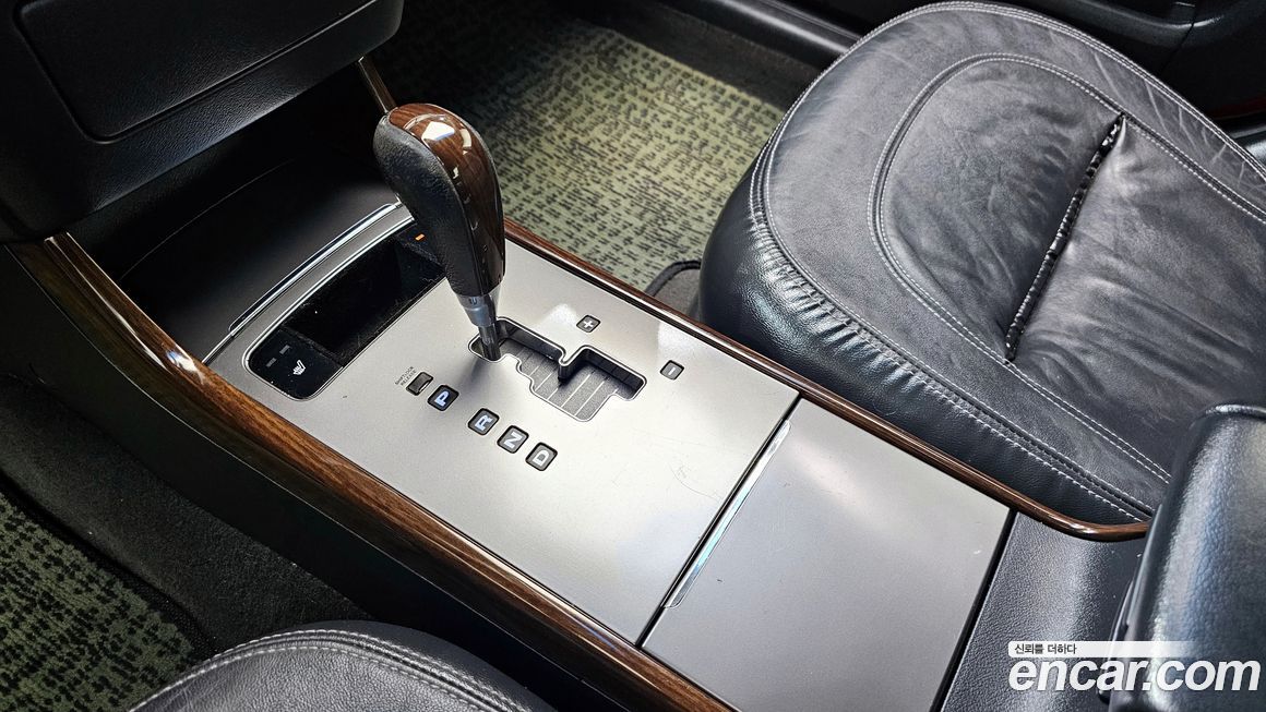 Hyundai Grandeur 2010