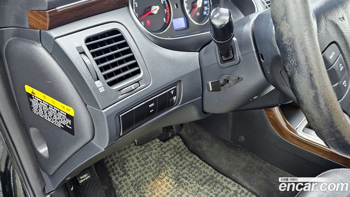 Hyundai Grandeur 2010