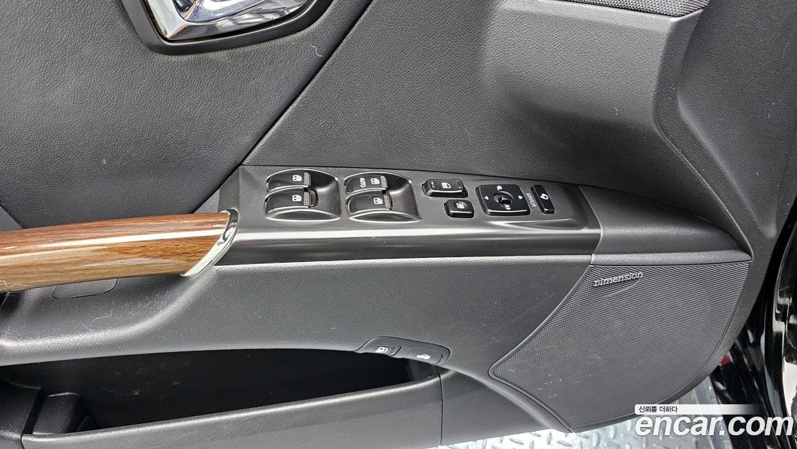 Hyundai Grandeur 2010