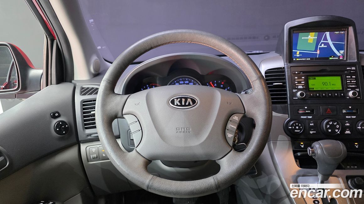 Kia Canival 2012