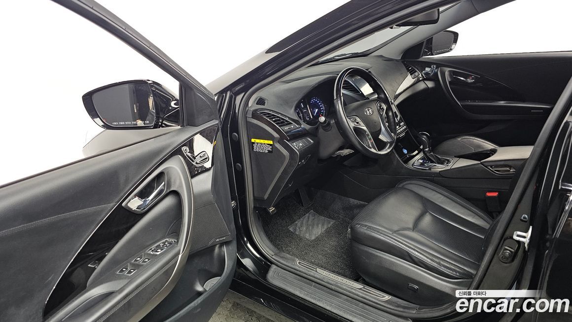 Hyundai Grandeur 2015