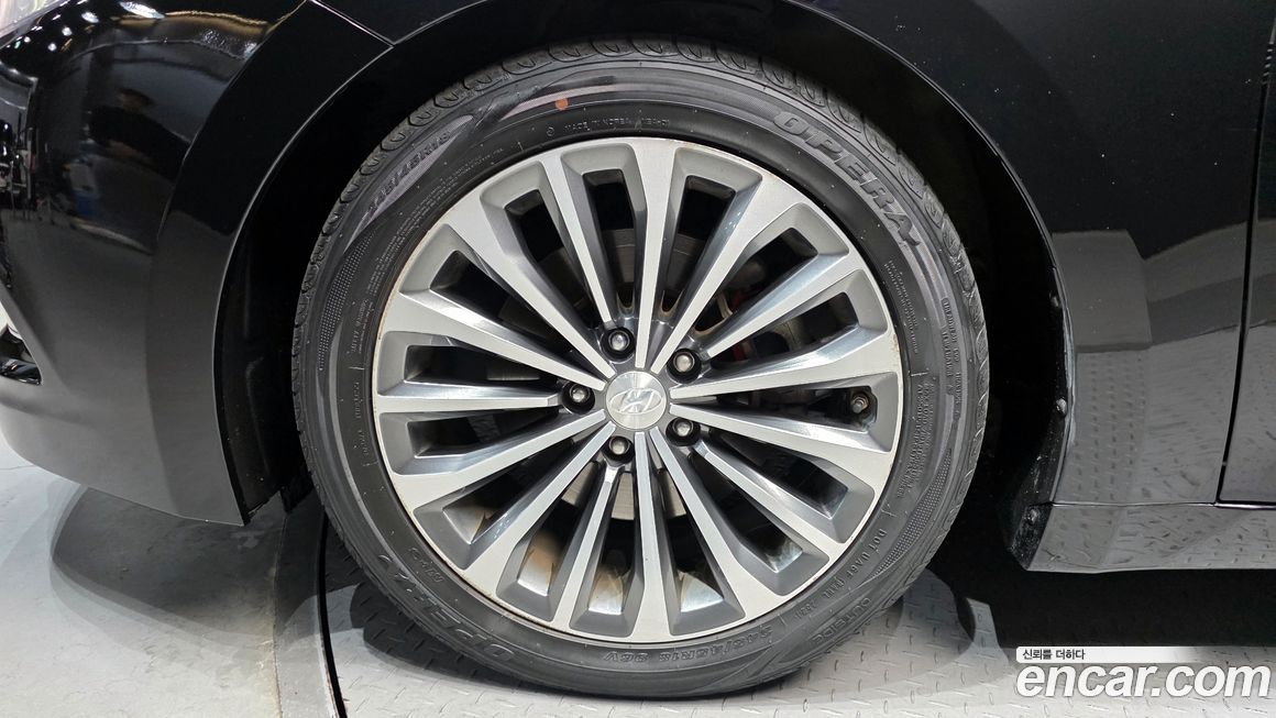 Hyundai Grandeur 2014