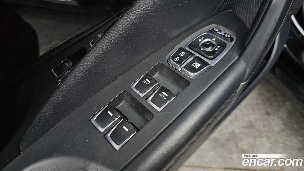 Hyundai Grandeur 2015