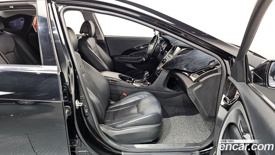 Hyundai Grandeur 2012