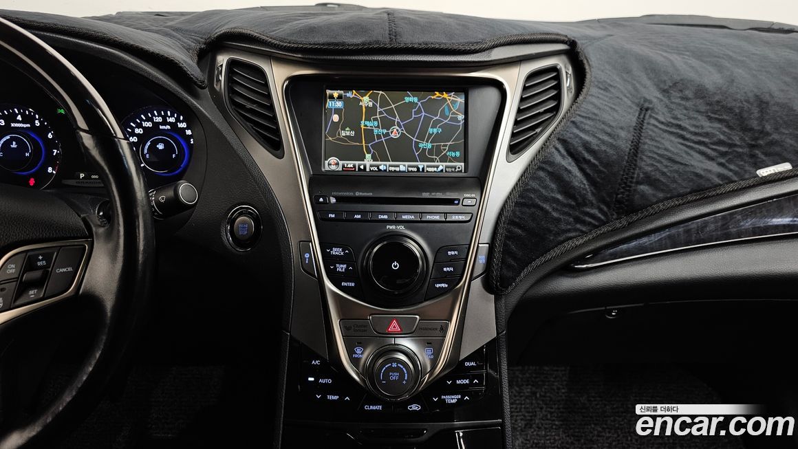 Hyundai Grandeur 2012