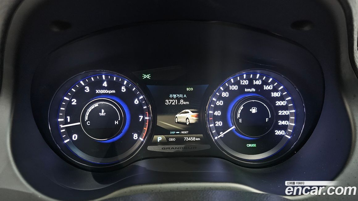 Hyundai Grandeur 2012