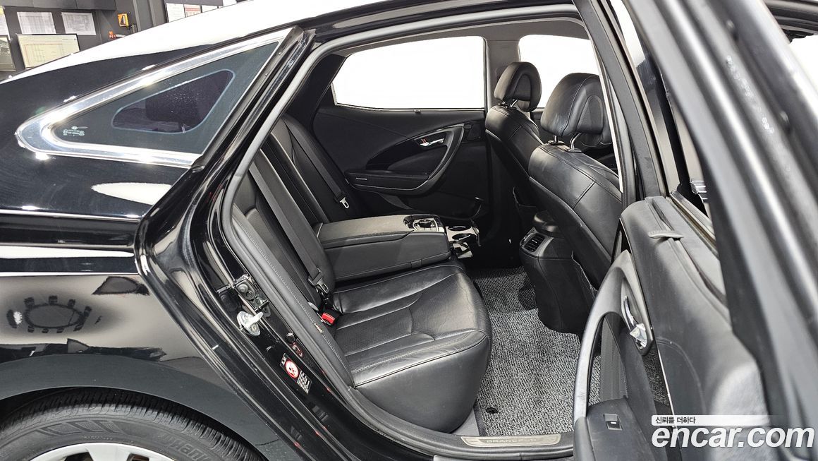 Hyundai Grandeur 2012