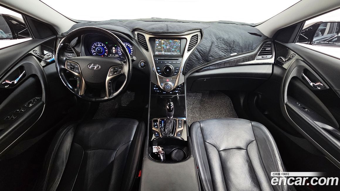 Hyundai Grandeur 2012