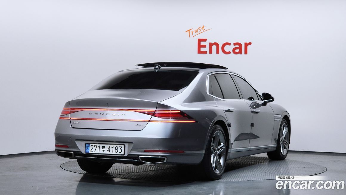 Genesis G90 2023