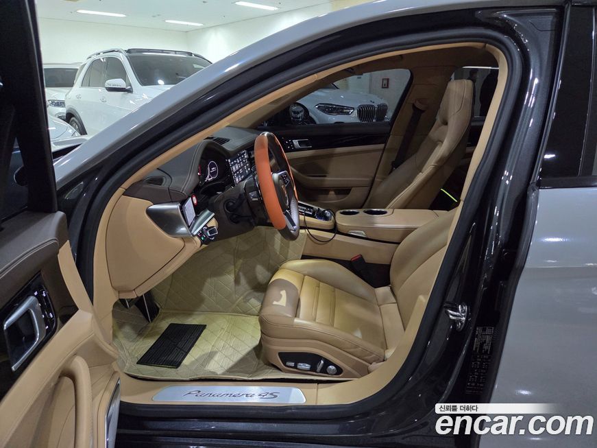 Porsche Panamera 2018