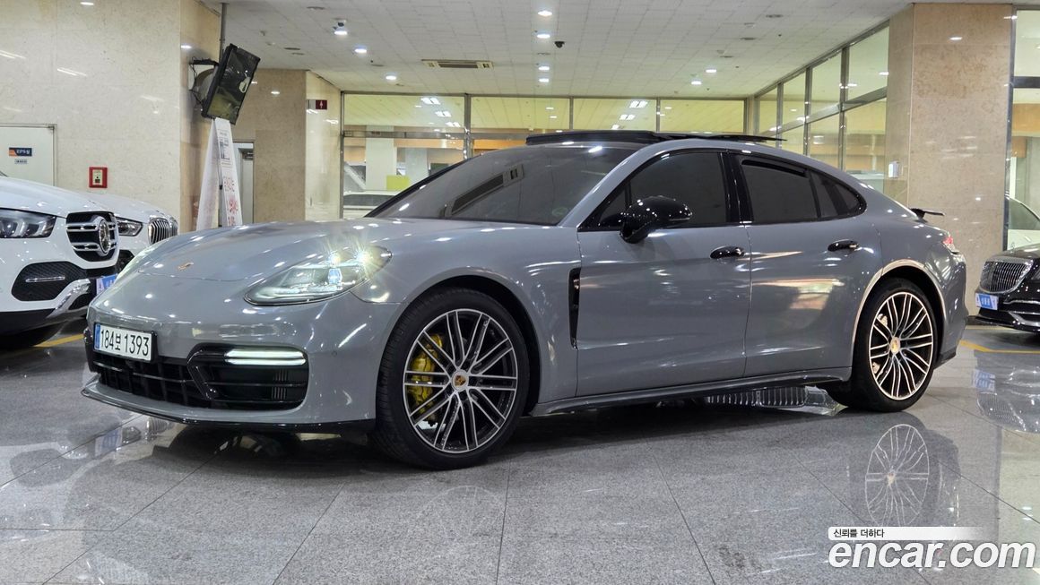 Porsche Panamera 2018