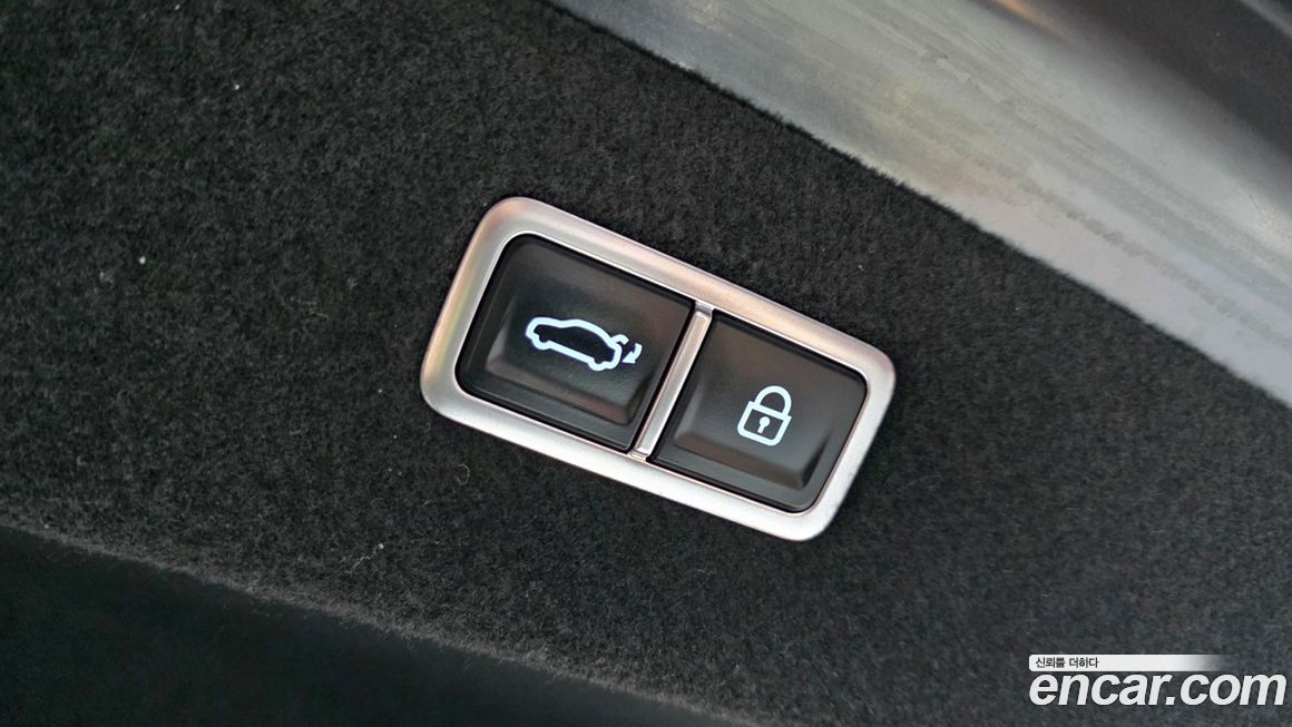 Genesis G90 2023