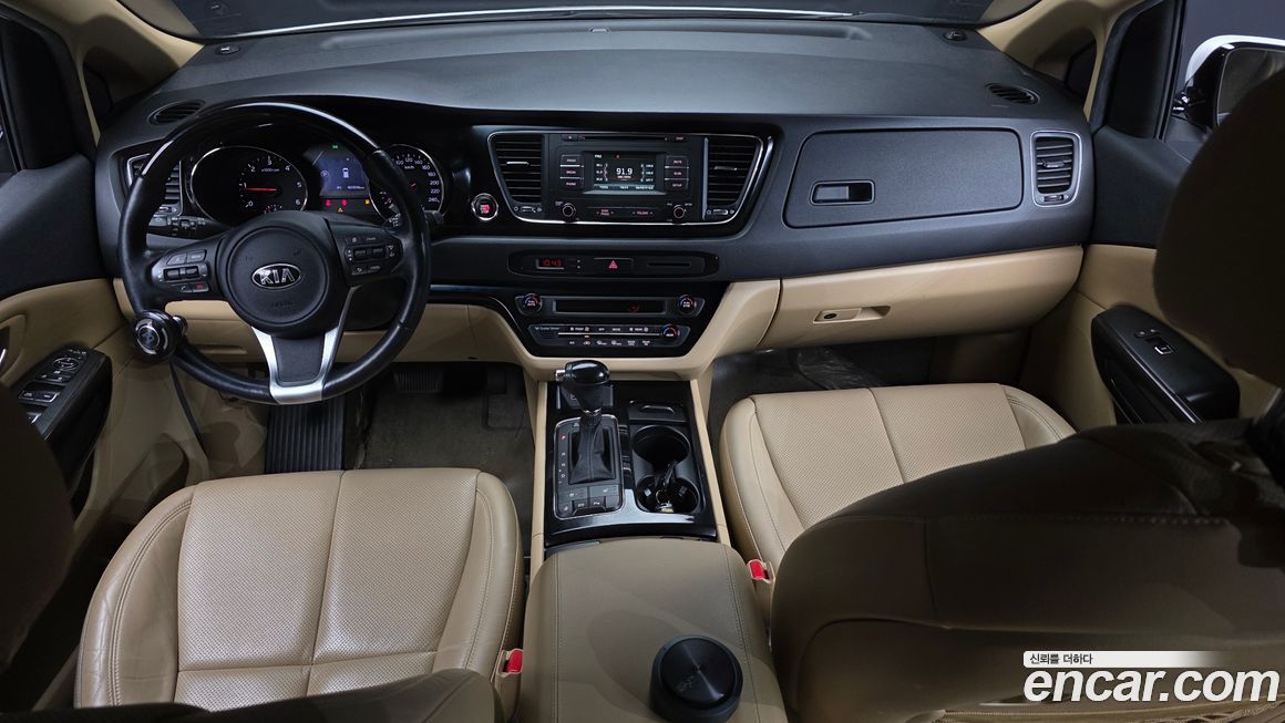 Kia Canival 2016