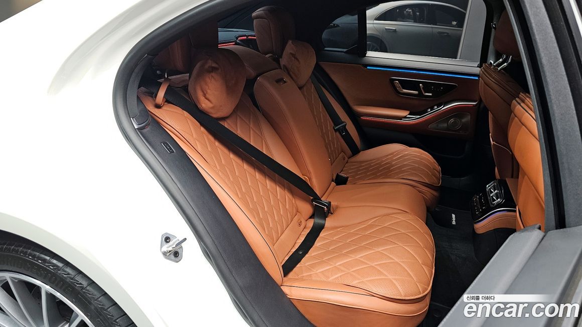 Mercedes-Benz S-Class 2023